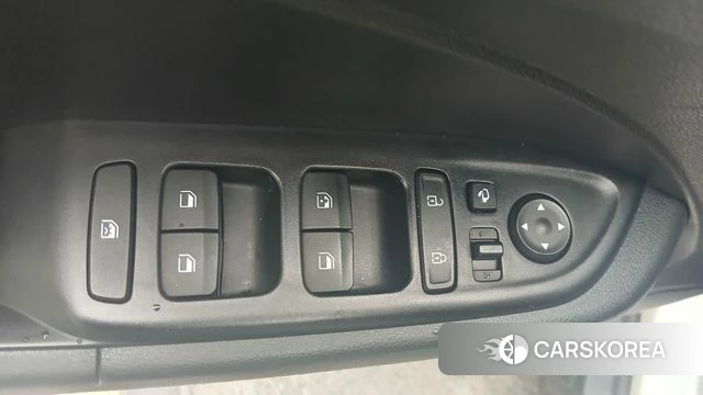 Hyundai Venue id 4490609 из Кореи 12
