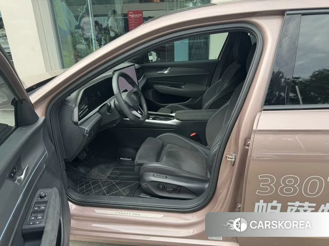 Volkswagen Passat 2024 Другой из Китая, фото 5