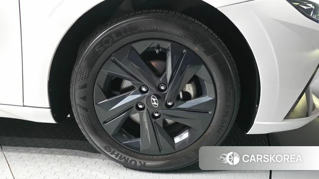 Hyundai Avante (CN7) id 3922482 из Кореи 15