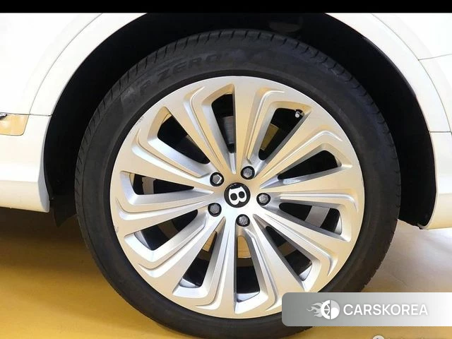 Bentley Bentayga id 4202496 из Кореи 15