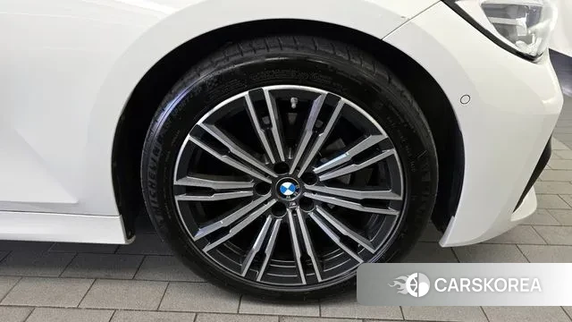 BMW 3 Series (G20) id 3394958 из Кореи 15