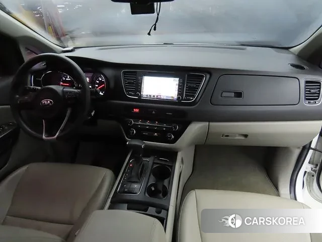 Kia All New Carnival id 3034214 из Кореи 12