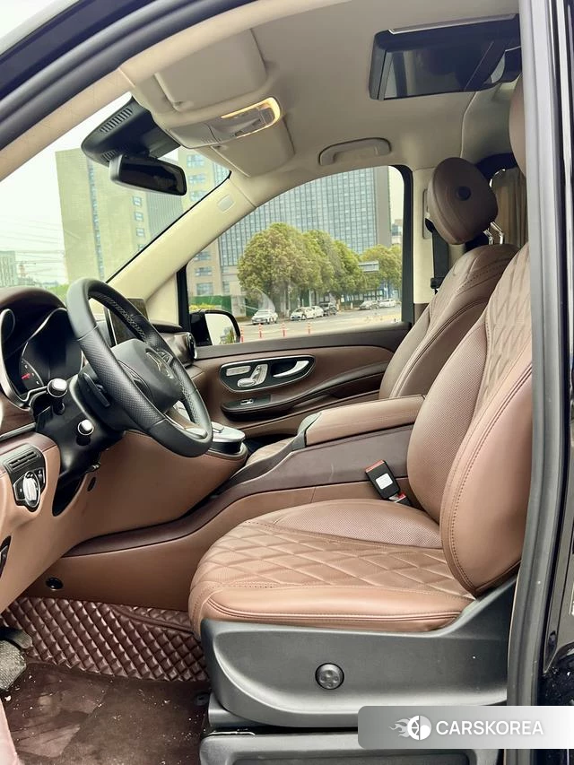 Mercedes-Benz V-class id 4276691 из Китая 11
