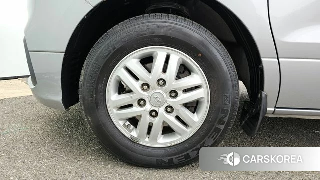 Hyundai The New Grand Starex id 4246313 из Кореи 15