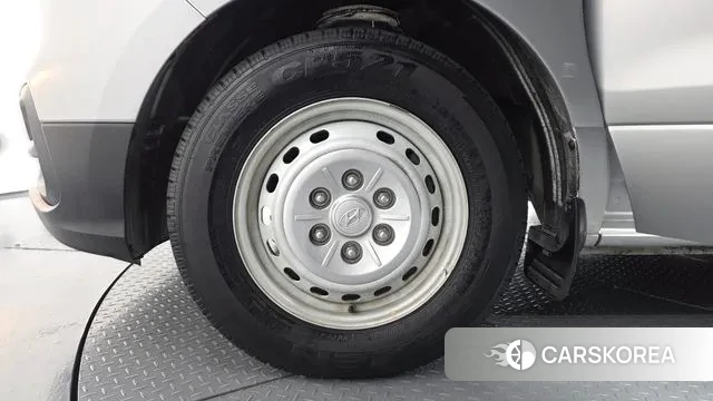 Hyundai The New Grand Starex id 3682411 из Кореи 15