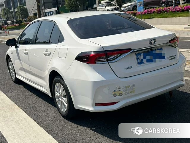 Toyota Corolla id 4260918 из Китая 13
