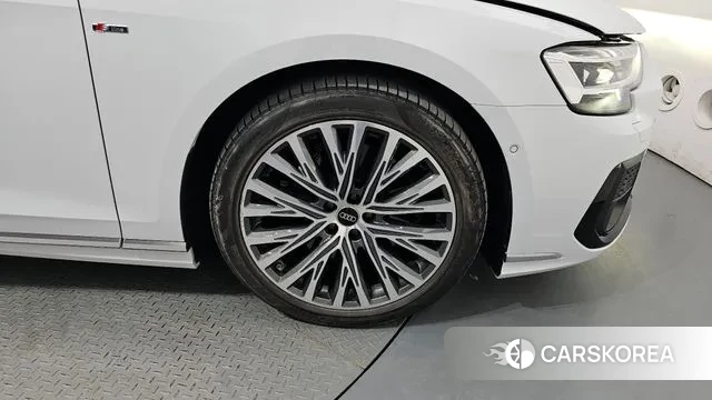 Audi A8 (D5) id 3316651 из Кореи 15