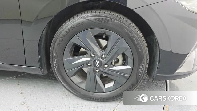 Hyundai Avante (CN7) id 3851601 из Кореи 15