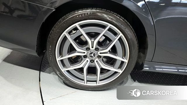 Mercedes-Benz E-Class W213 id 4310134 из Кореи 27
