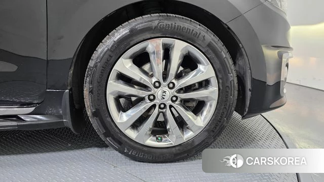 Kia All New Carnival id 4397981 из Кореи 15