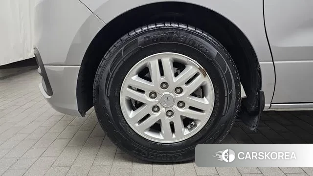 Hyundai The New Grand Starex id 2896035 из Кореи 15