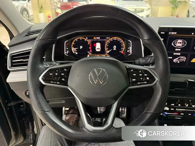 Volkswagen Tiguan L id 4256213 из Китая 26