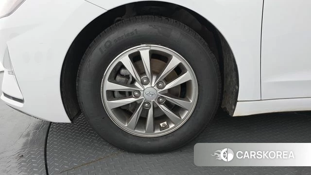 Hyundai The New Avante AD id 4384712 из Кореи 15
