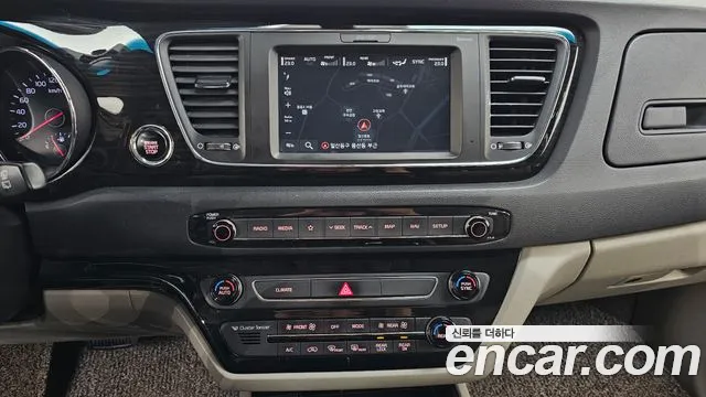 Kia The New Carnival id 2619780 из Кореи 15