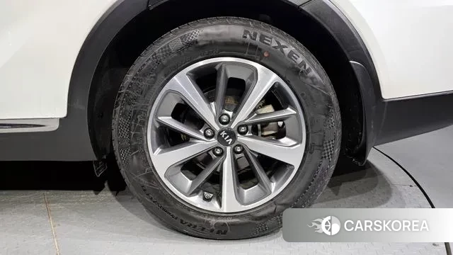 Kia The New Sorento id 3651961 из Кореи 15