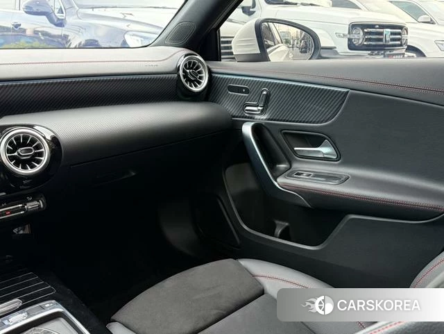 Mercedes-Benz Class A id 4260876 из Китая 14