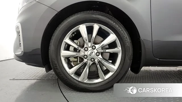 Kia The New Carnival id 3557378 из Кореи 15