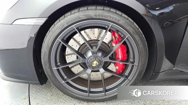 Porsche 911(992) id 4462356 из Кореи 15
