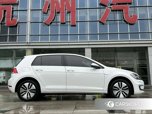 Volkswagen Golf id 4260992 из Китая 12