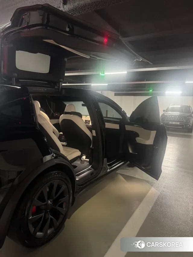 Tesla Model X id 3451410 из Кореи 15