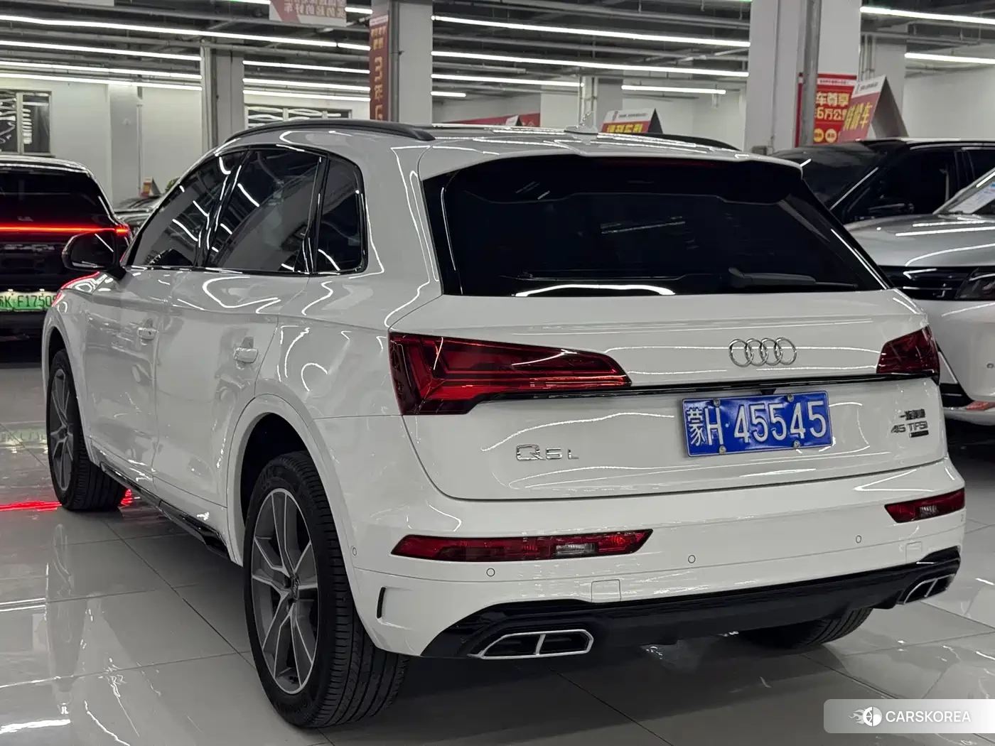 Audi Q5L id 4629101 из Китая 11