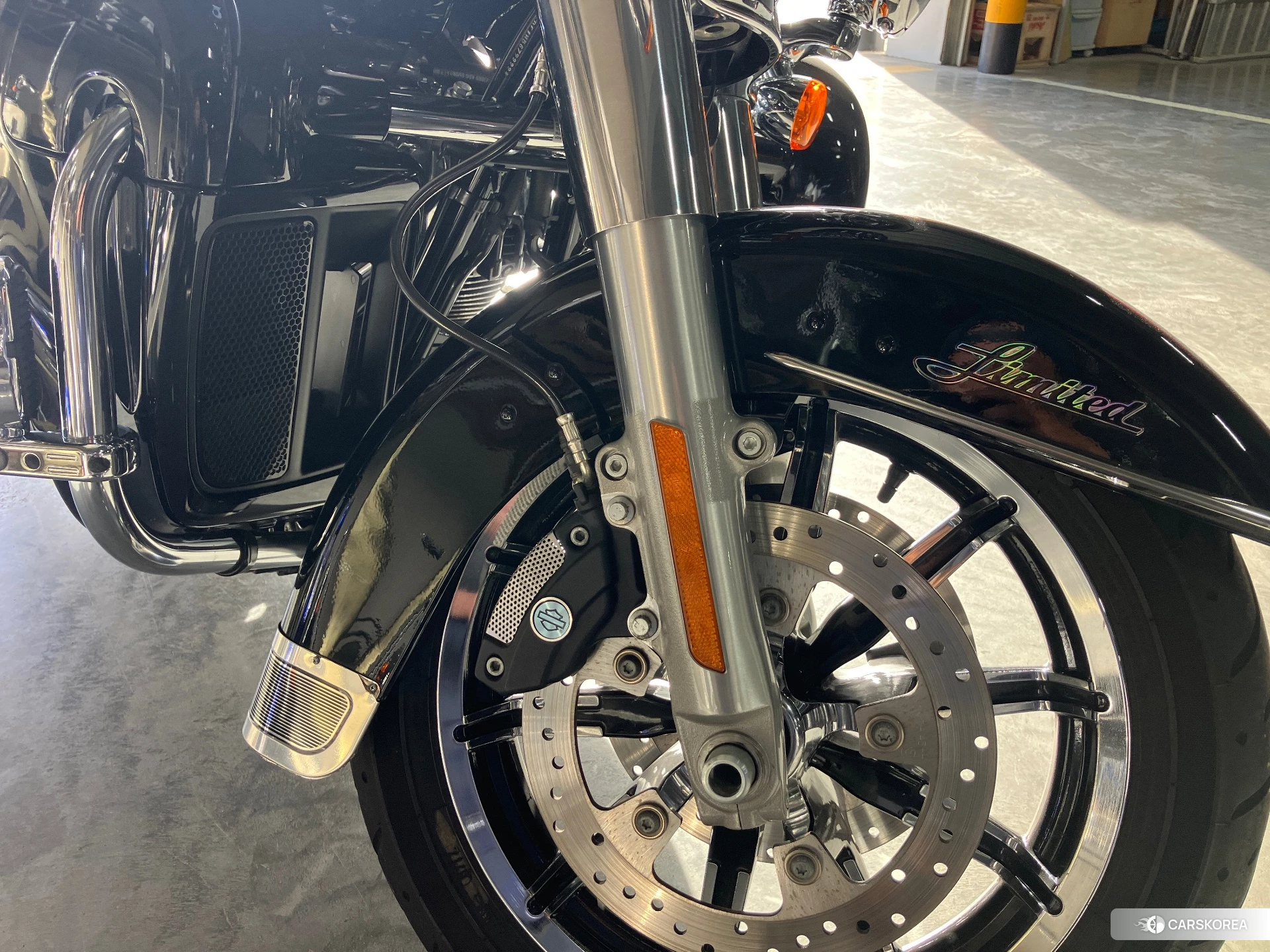 Проданный Harley-Davidson Electra Glide FLHTK1690 2017 из Японии