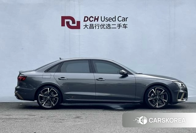 Audi A4L id 4290314 из Китая 19