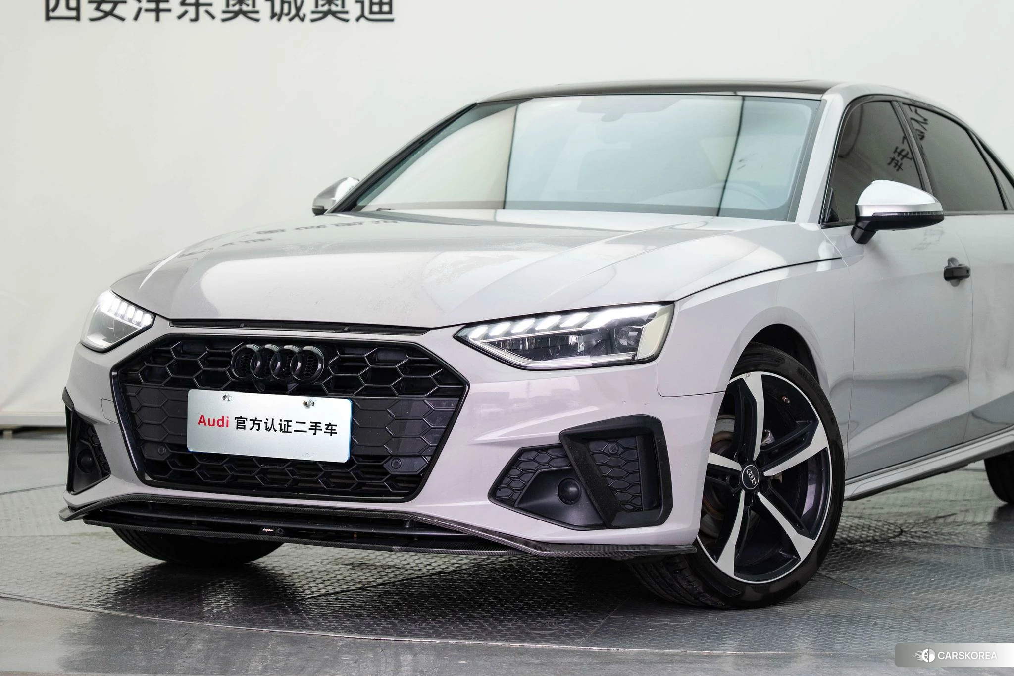Audi A4L id 4492782 из Китая 18