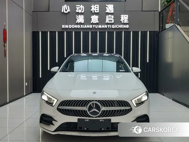 Mercedes-Benz Class A 2021 Белый из Китая, фото 5