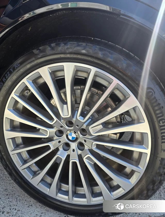 BMW X7 (G07) 2025 Черный из Кореи, фото 6