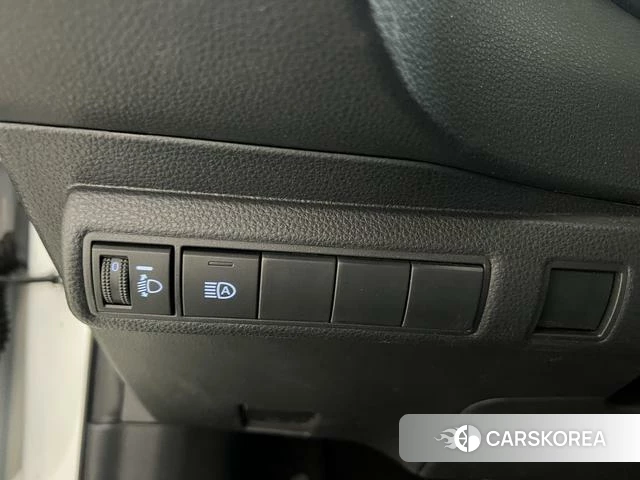 Toyota Corolla id 4265873 из Китая 18