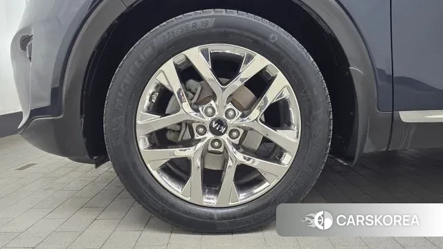 Kia The New Sorento id 3698330 из Кореи 15