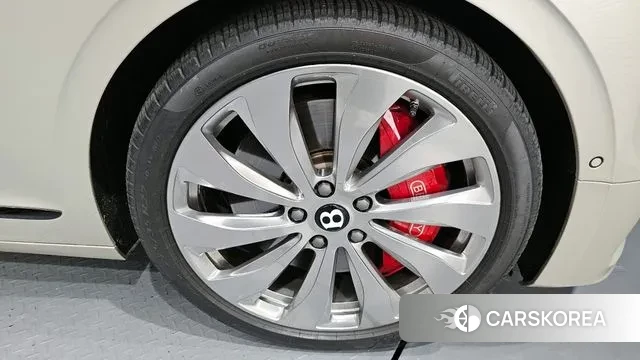 Bentley Flying Spur 3rd Generation id 2959610 из Кореи 15