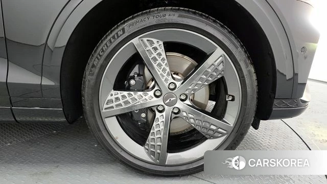 Genesis GV70 id 3786997 из Кореи 15