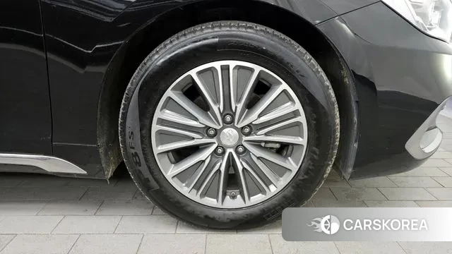 Hyundai Grandeur IG Hybrid id 3520363 из Кореи 15