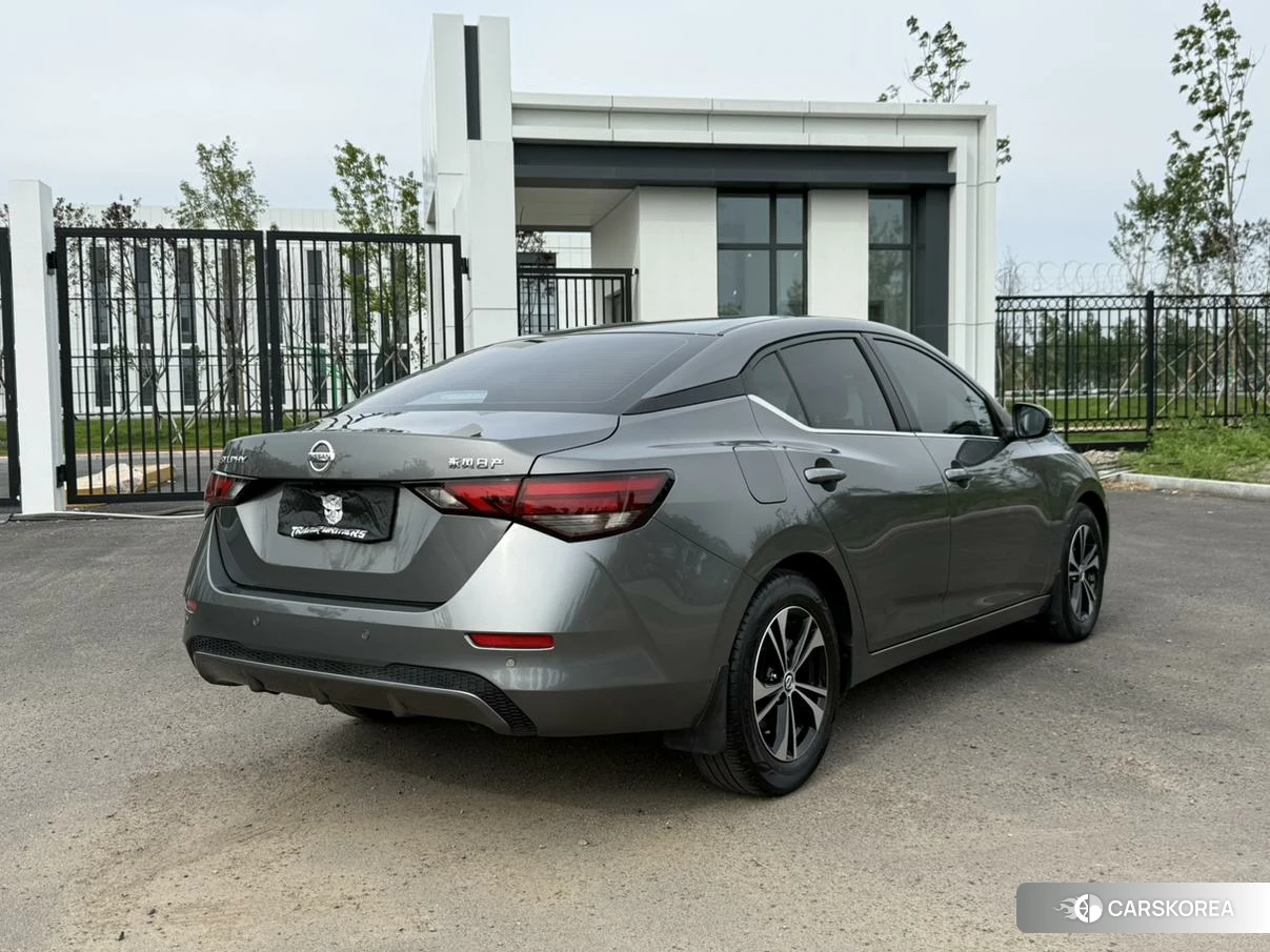 Nissan Sylphy id 4486165 из Китая 10