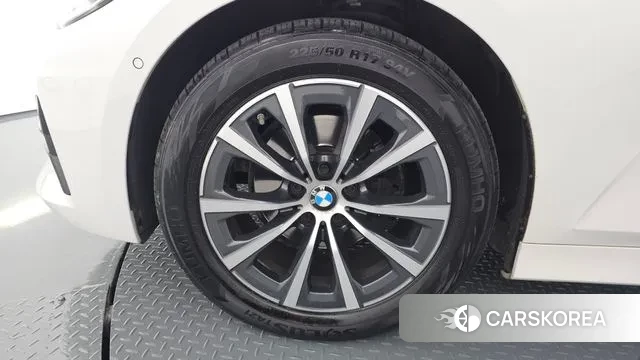 BMW 3 Series (G20) id 3396182 из Кореи 15