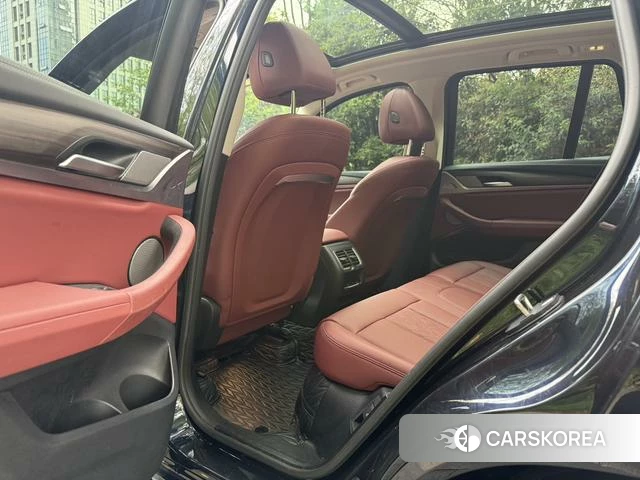 BMW X3 2022 Черный из Китая, фото 6