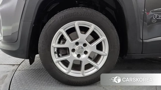 Jeep Renegade id 3023969 из Кореи 15