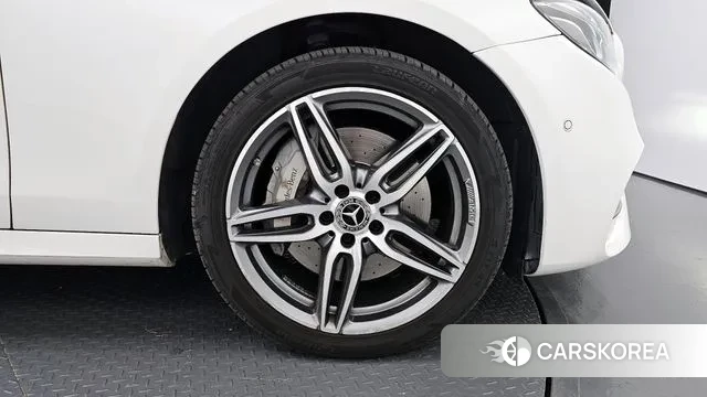 Mercedes-Benz E-Class W213 id 3367941 из Кореи 15