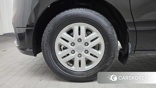 Hyundai The New Grand Starex id 4384026 из Кореи 26