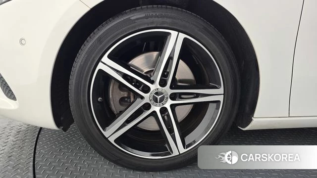 Mercedes-Benz A-Class W177 id 4331243 из Кореи 15
