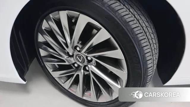 Lexus ES300h 7th generation id 3205647 из Кореи 12