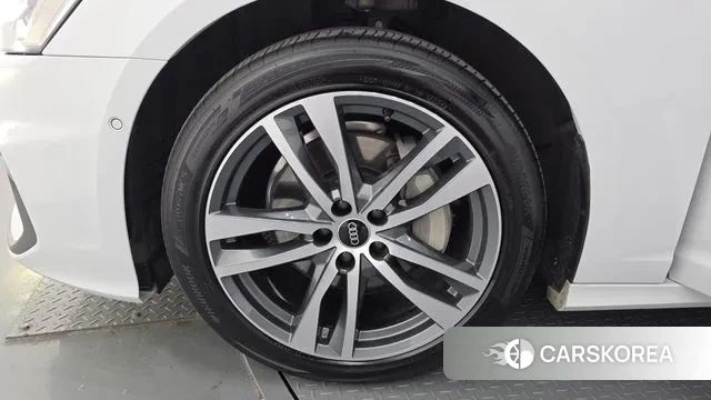 Audi A6 (C8) id 3366978 из Кореи 15