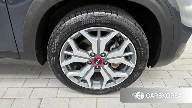 Kia Seltos id 3312828 из Кореи 15