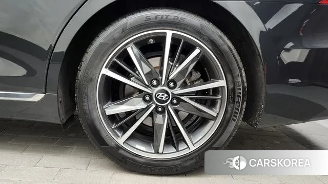 Hyundai The New Grandeur IG id 3592170 из Кореи 15