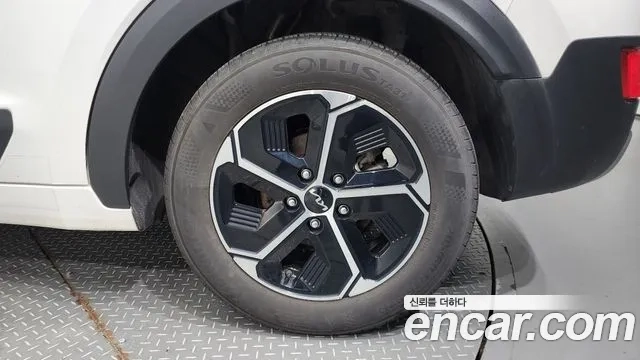 Kia Di Ol Nu Niro id 2920819 из Кореи 15