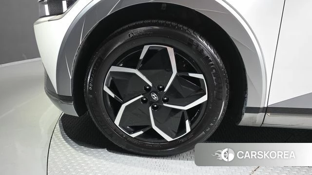 Hyundai Ionic 5 id 4871335 из Кореи 15