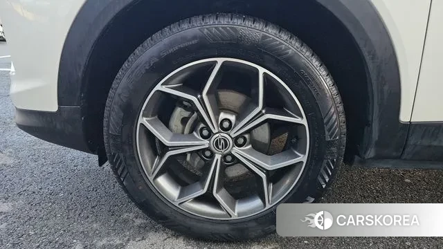 Ssangyong Beautiful Korando id 3514126 из Кореи 15