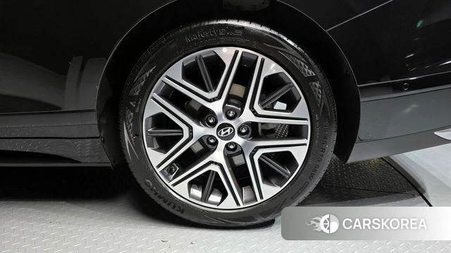 Hyundai Grandeur (GN7) id 3817394 из Кореи 15